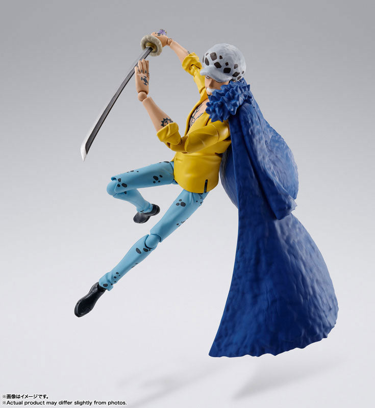PRE-ORDER Bandai - S.H.Figuarts - One Piece - Trafalgar Law -The Raid on Onigashima-