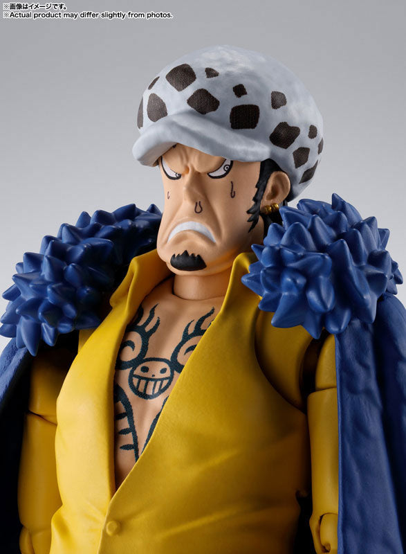 PRE-ORDER Bandai - S.H.Figuarts - One Piece - Trafalgar Law -The Raid on Onigashima-