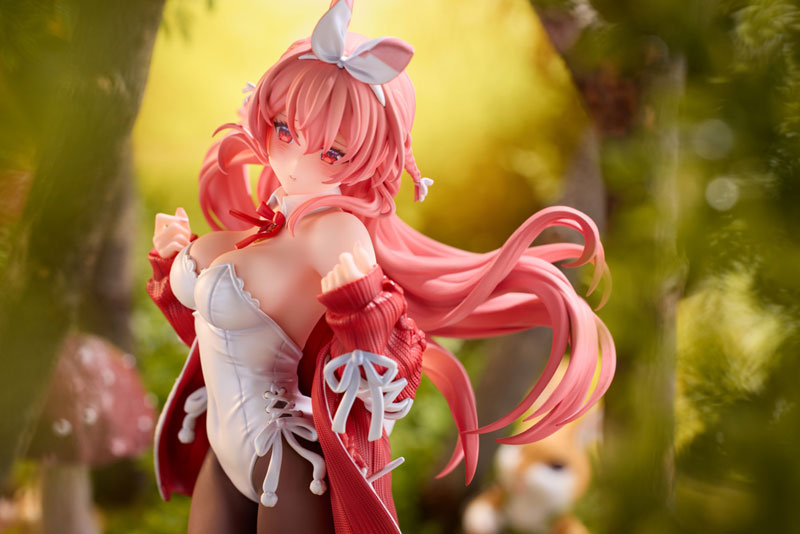 PRE-ORDER Otaku Toys - White Rabbit Illustrated by Rosuuri 1/7 [EXCLUSIVE]