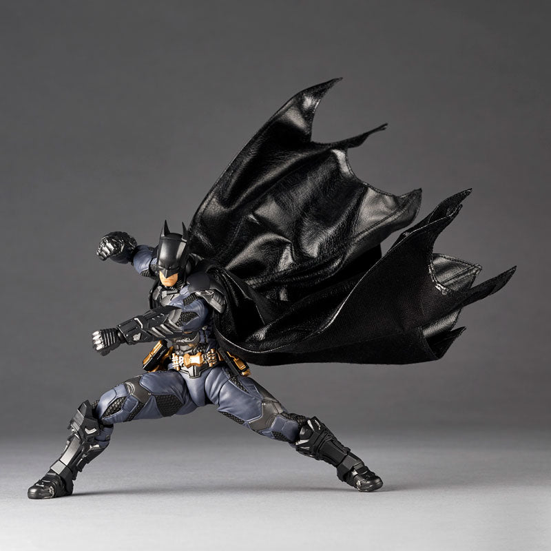 PRE-ORDER Kaiyodo - Revoltech Amazing Yamaguchi - Batman - Batman: Arkham Knight Ver.