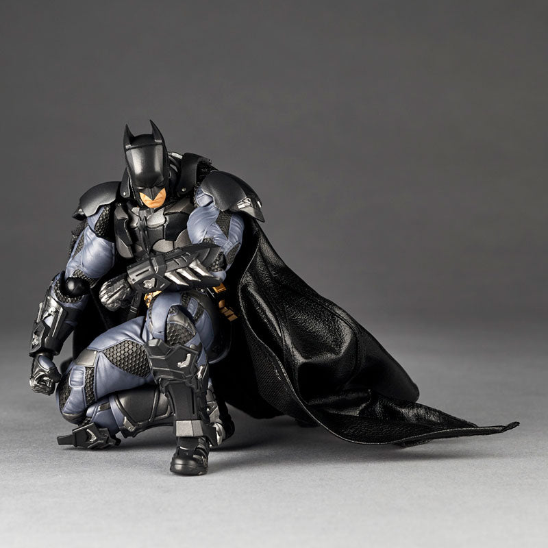PRE-ORDER Kaiyodo - Revoltech Amazing Yamaguchi - Batman - Batman: Arkham Knight Ver.