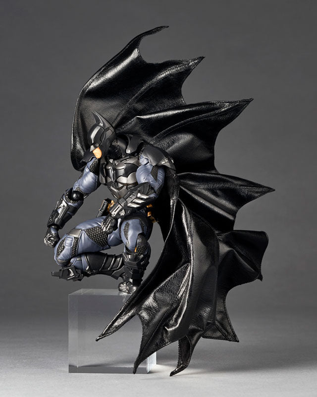 PRE-ORDER Kaiyodo - Revoltech Amazing Yamaguchi - Batman - Batman: Arkham Knight Ver.