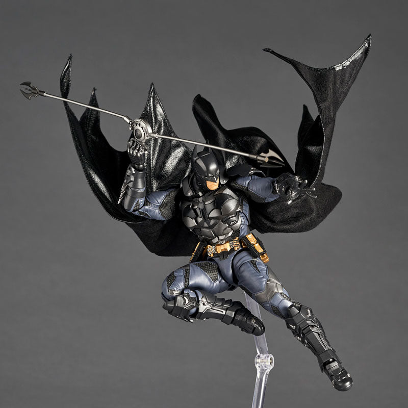 PRE-ORDER Kaiyodo - Revoltech Amazing Yamaguchi - Batman - Batman: Arkham Knight Ver.