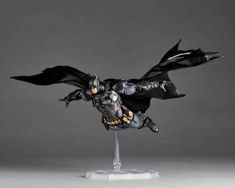 PRE-ORDER Kaiyodo - Revoltech Amazing Yamaguchi - Batman - Batman: Arkham Knight Ver.