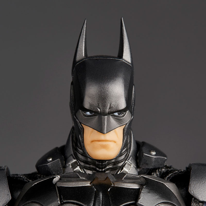 PRE-ORDER Kaiyodo - Revoltech Amazing Yamaguchi - Batman - Batman: Arkham Knight Ver.