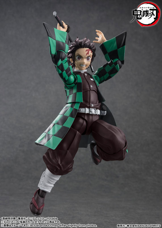 PRE-ORDER Bandai - S.H.Figuarts - Demon Slayer: KImetsu no Yaiba - Tanjiro Kamado [July 2025 Release]