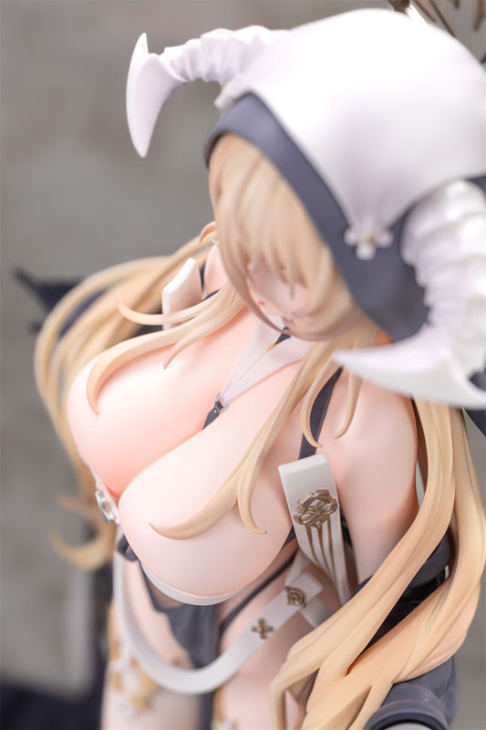 PRE-ORDER AniGame - Azur Lane - Implacable 1/6