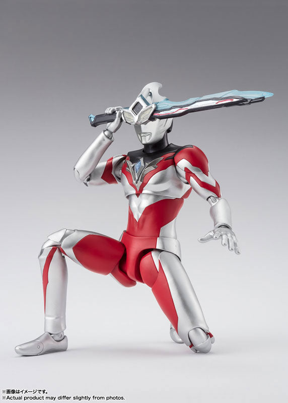 PRE-ORDER Bandai - S.H.Figuarts - Ultraman Arc - Ultraman Arc