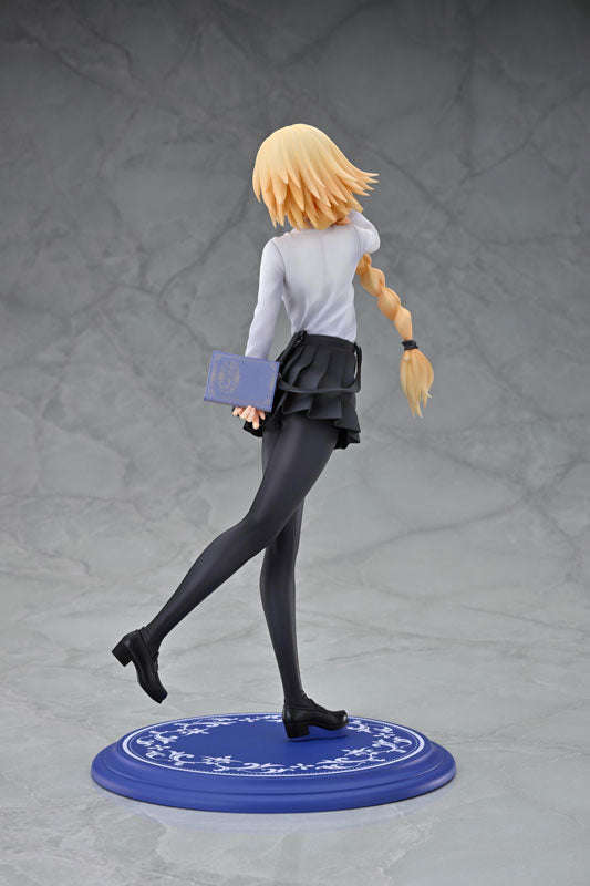 PRE-ORDER Wanderer - Fate/Apocrypha - Ruler/Jeanne d'Arc: Original Glasses Model Ver. 1/7