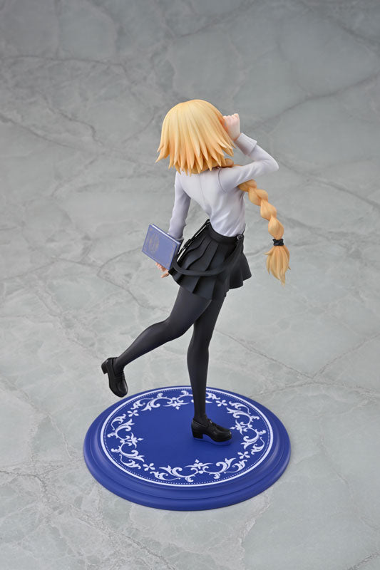 PRE-ORDER Wanderer - Fate/Apocrypha - Ruler/Jeanne d'Arc: Original Glasses Model Ver. 1/7