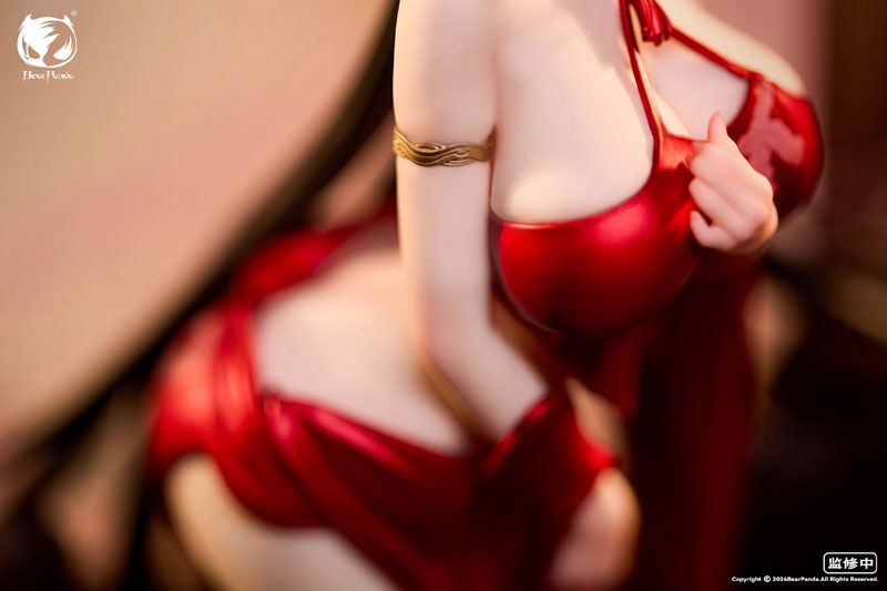 PRE-ORDER BearPanda - Luo Hong 1/6