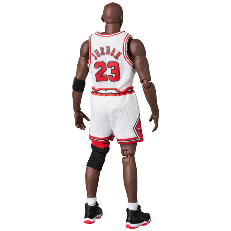 PRE-ORDER Medicom Toy - MAFEX No. 255 - NBA - Michael Jordan: Chicago Bulls HOME