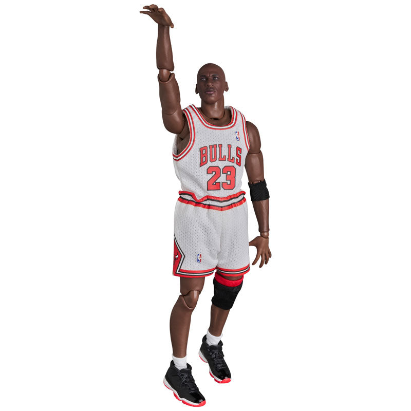 PRE-ORDER Medicom Toy - MAFEX No. 255 - NBA - Michael Jordan: Chicago Bulls HOME