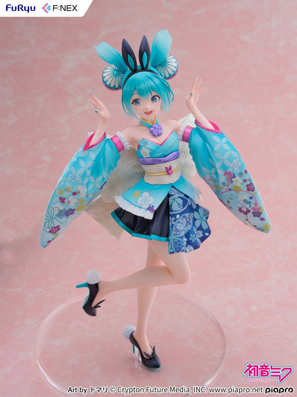 PRE-ORDER FuRyu - Vocaloid - Hatsune Miku -Japanese Bunny- 1/7