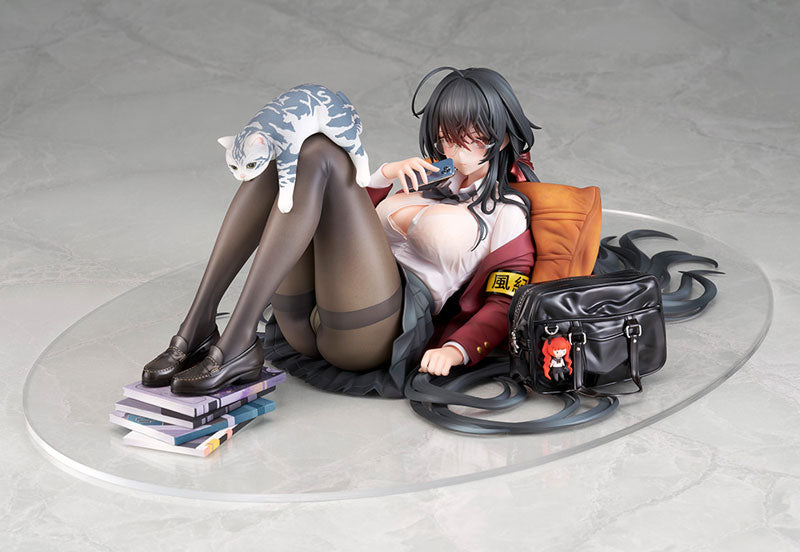PRE-ORDER Alter - Azur Lane - Taihou: Sweet Time After School Ver. 1/7