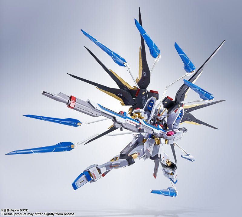 PRE-ORDER Bandai - Metal Robot Spirits SIDE MS - Mobile Suit Gundam SEED Destiny - Strike Freedom Gundam [Re:Coordinate]