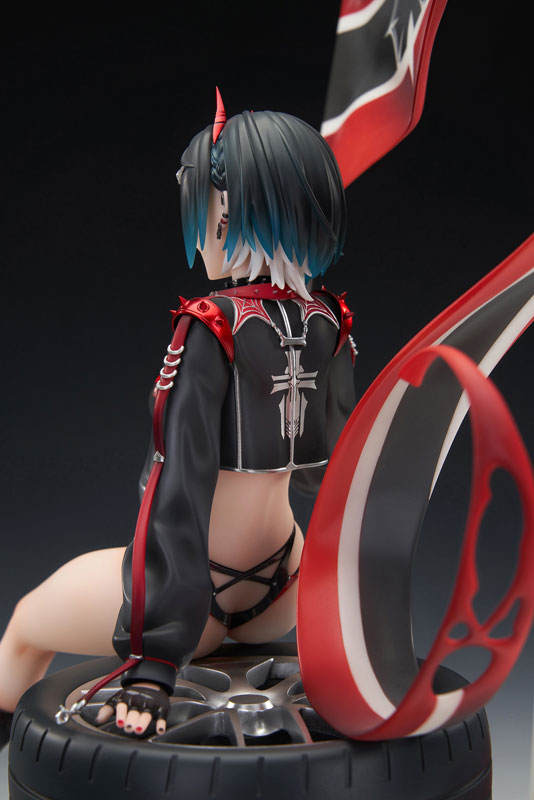 PRE-ORDER Apex - Azur Lane - Ulrich von Hutten: Ignition Matrician Ver. 1/7