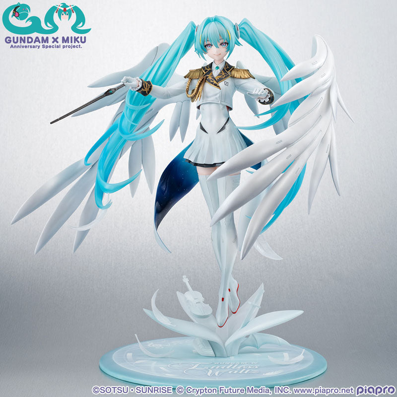 PRE-ORDER MegaHouse - Lucrea Mobile Suit Gundam 45th Anniversary x Hatsune Miku - Hatsune Miku x Wing Gundam Zero EW