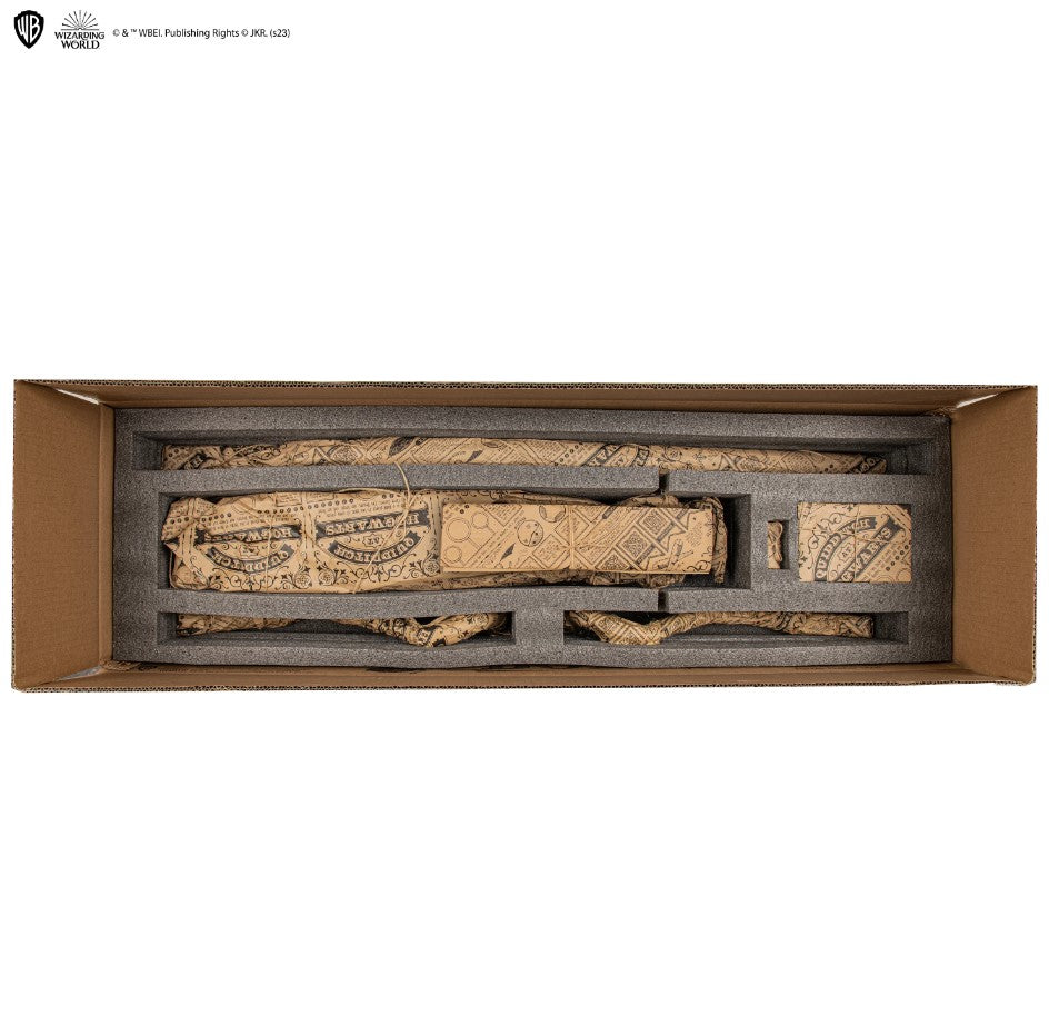 PRE-ORDER Cine Replicas - Firebolt - 2022 Edition (Lifesize Replica)