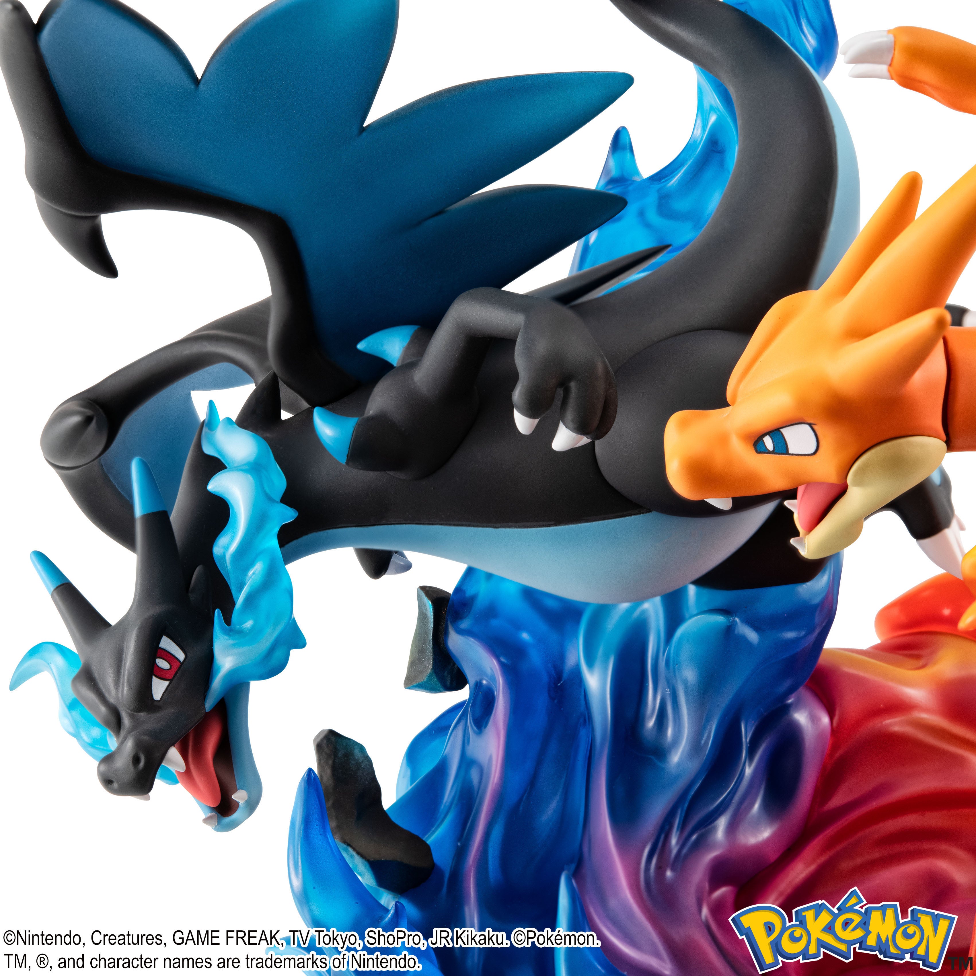 PRE-ORDER MegaHouse - G.E.M. EX Series - Pokémon - Mega Charizard X & Mega Charizard Y