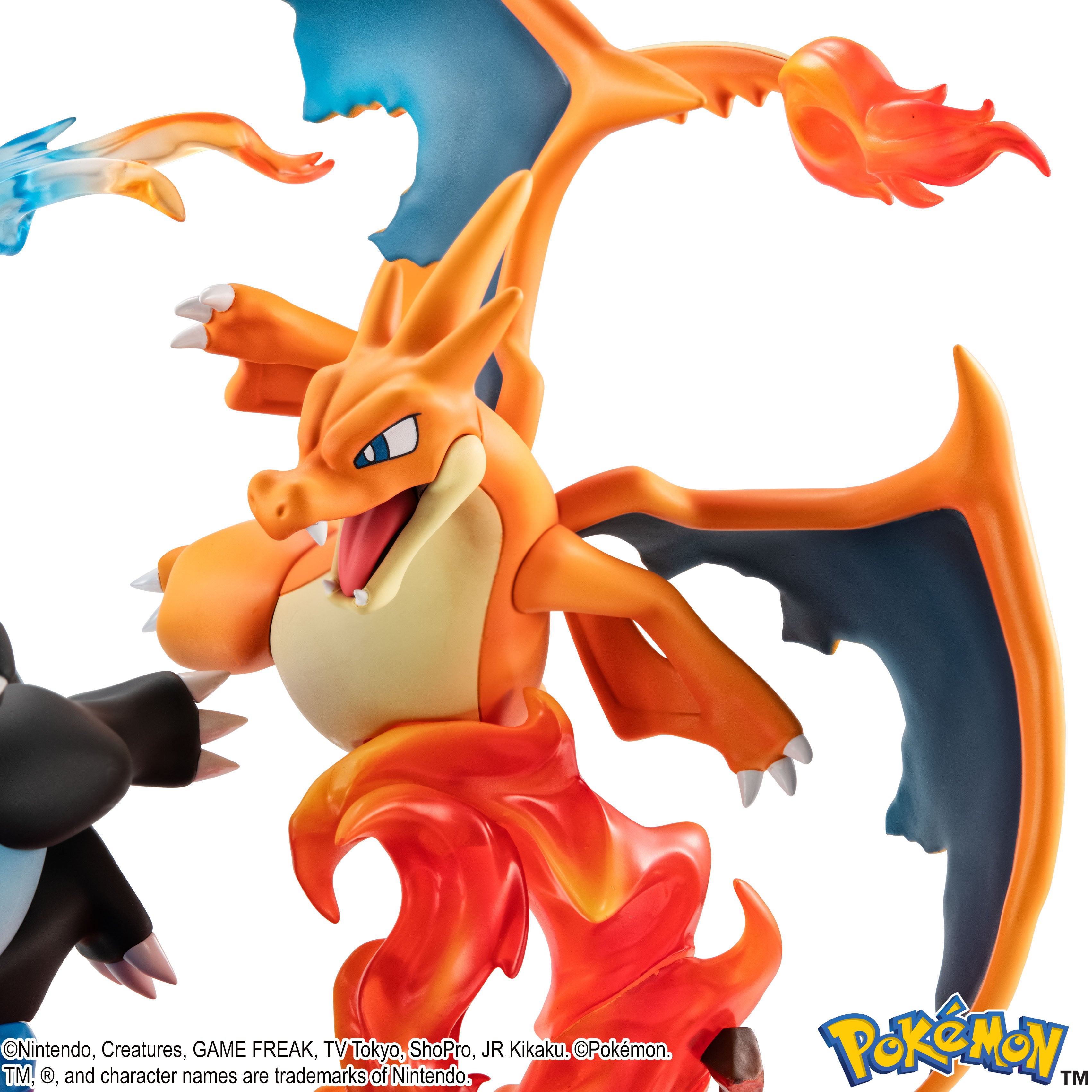 PRE-ORDER MegaHouse - G.E.M. EX Series - Pokémon - Mega Charizard X & Mega Charizard Y
