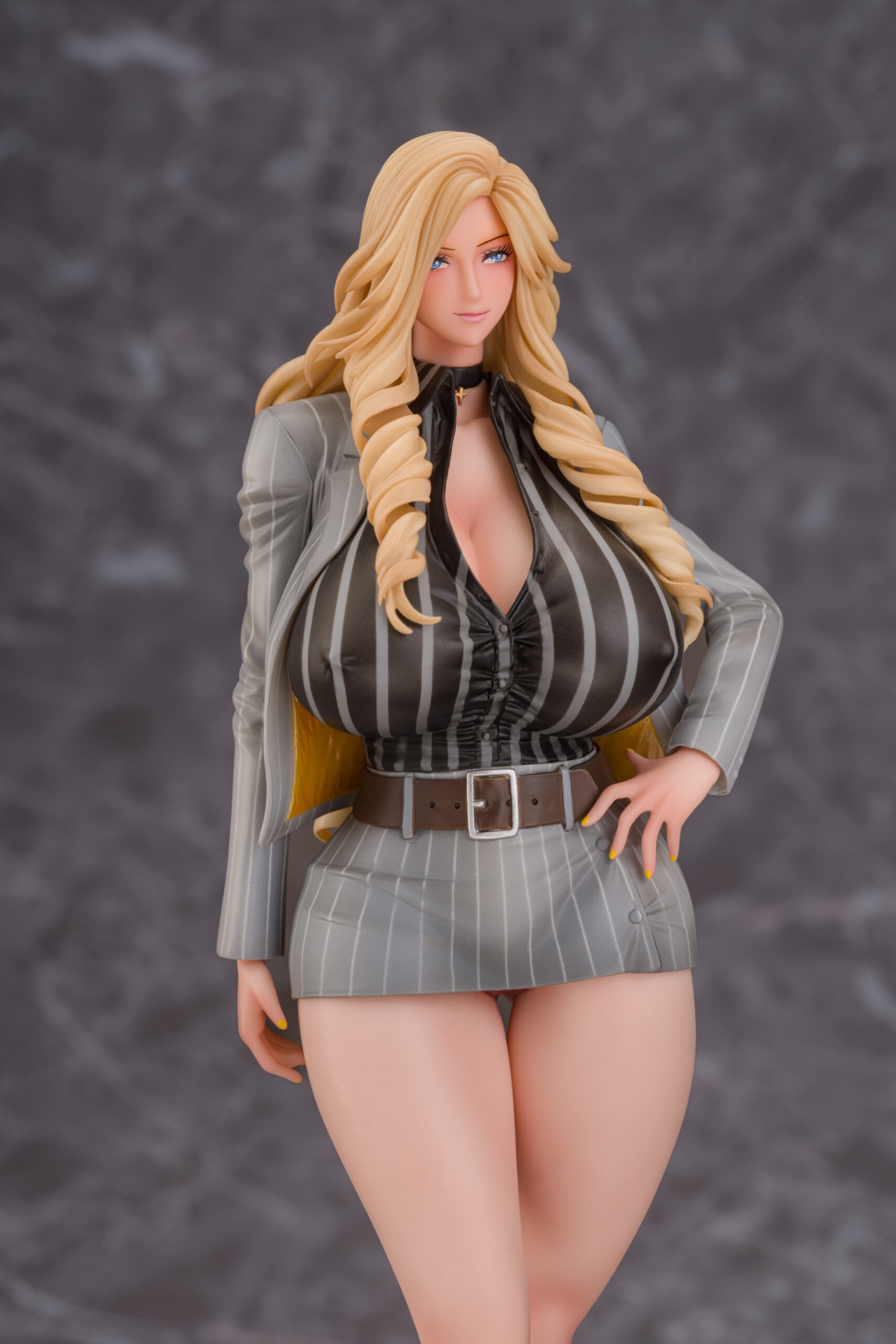 SPECIAL ORDER Daiki Kougyou - Gal Ane Shachou to Harem Office - Nishigori Ai: Grey Suit Ver.: Wholesome Ver. 1/7 [JP]