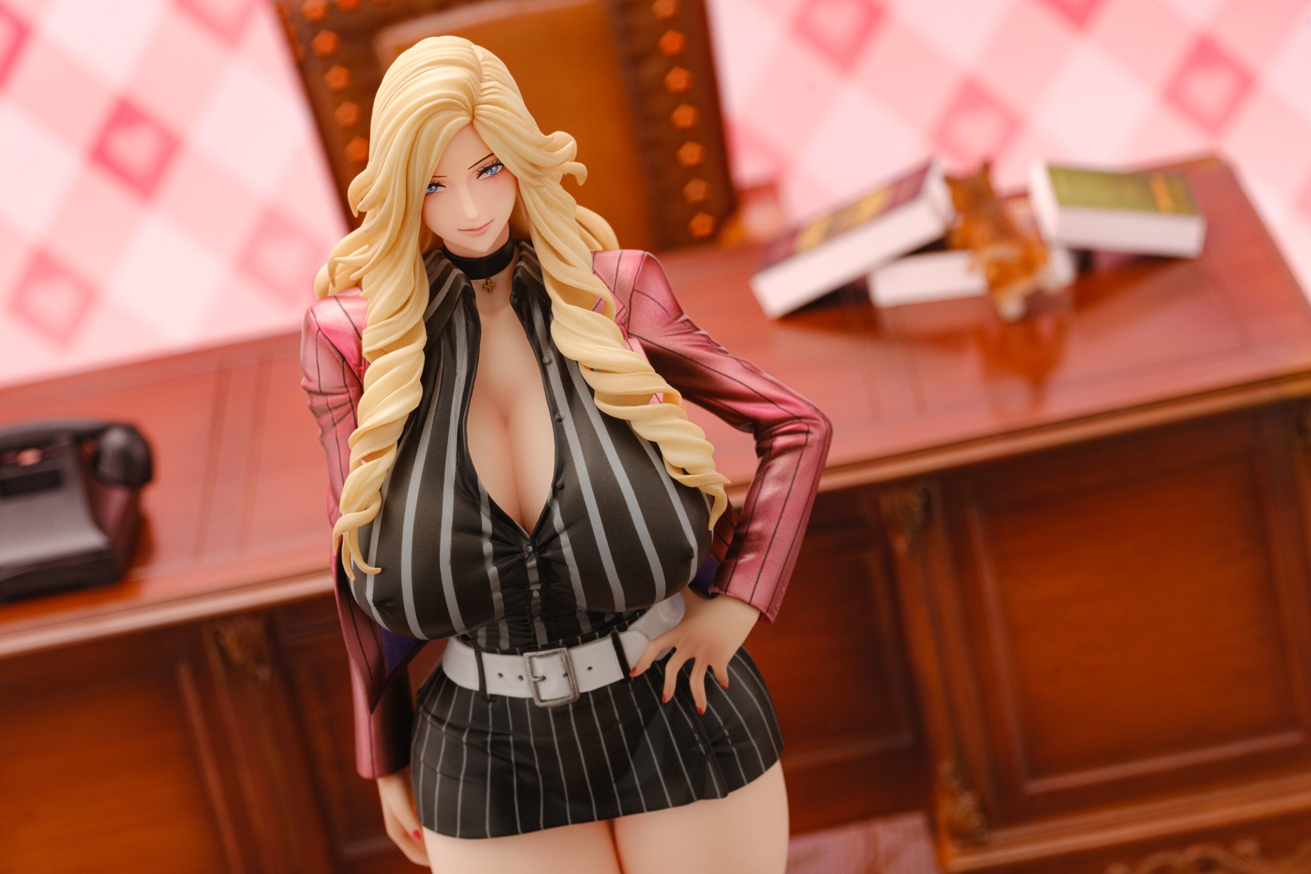 SPECIAL ORDER Daiki Kougyou - Gal Ane Shachou to Harem Office - Nishigori Ai: Red Suit Ver.: Wholesome Ver. 1/7 [JP]