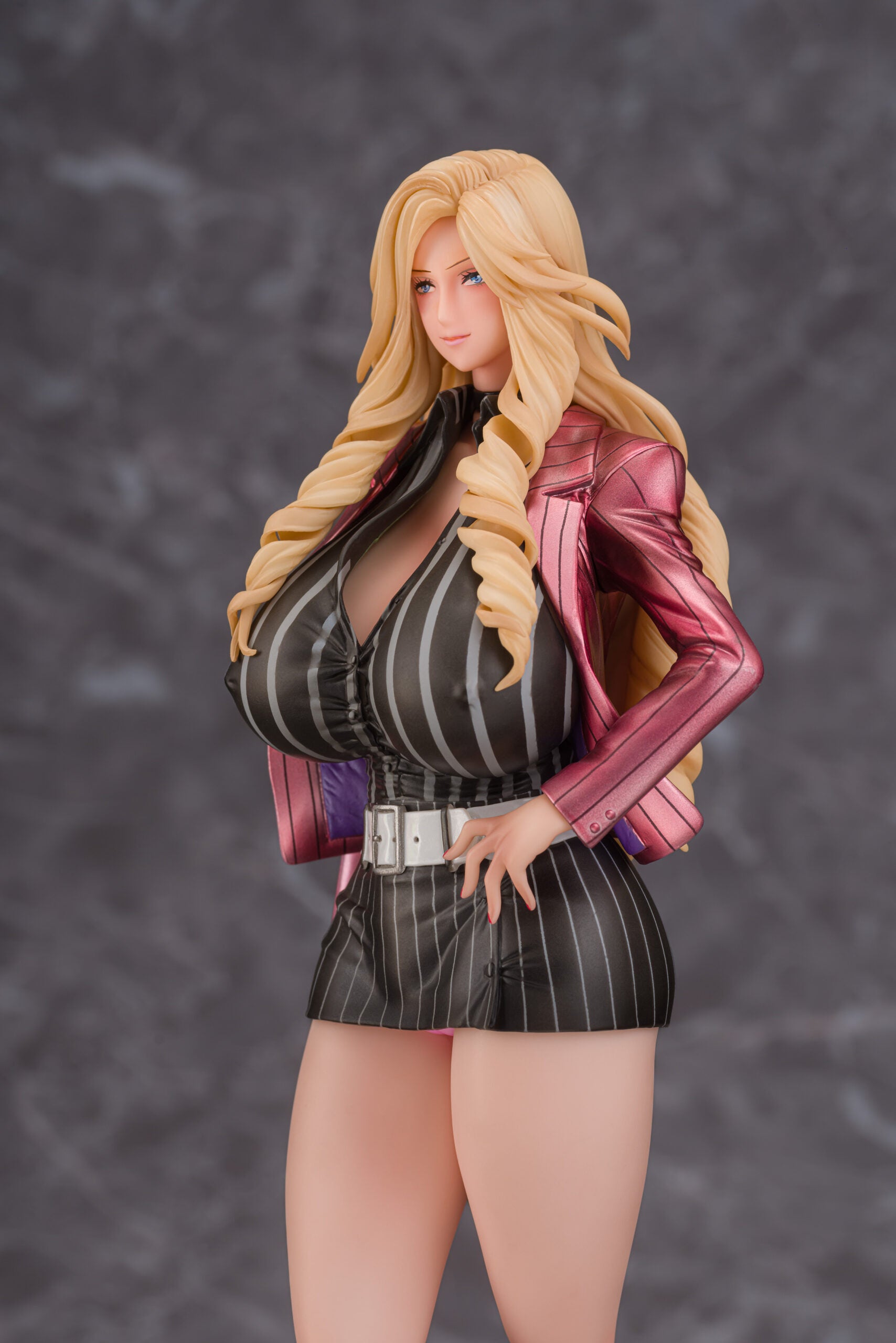 SPECIAL ORDER Daiki Kougyou - Gal Ane Shachou to Harem Office - Nishigori Ai: Red Suit Ver.: Wholesome Ver. 1/7 [JP]