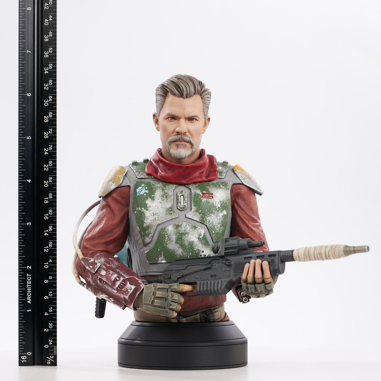 PRE-ORDER Star Wars: The Mandalorian™ - Cobb Vanth™ Mini Bust 1/6