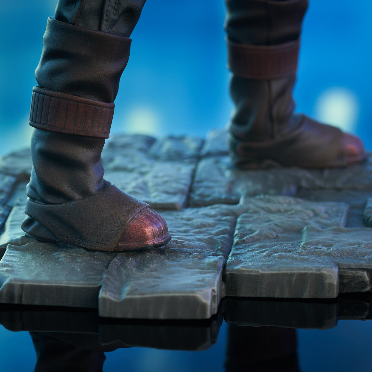 PRE-ORDER Premier Collection - Star Wars: The Mandalorian™ - The Armorer™ 1/7