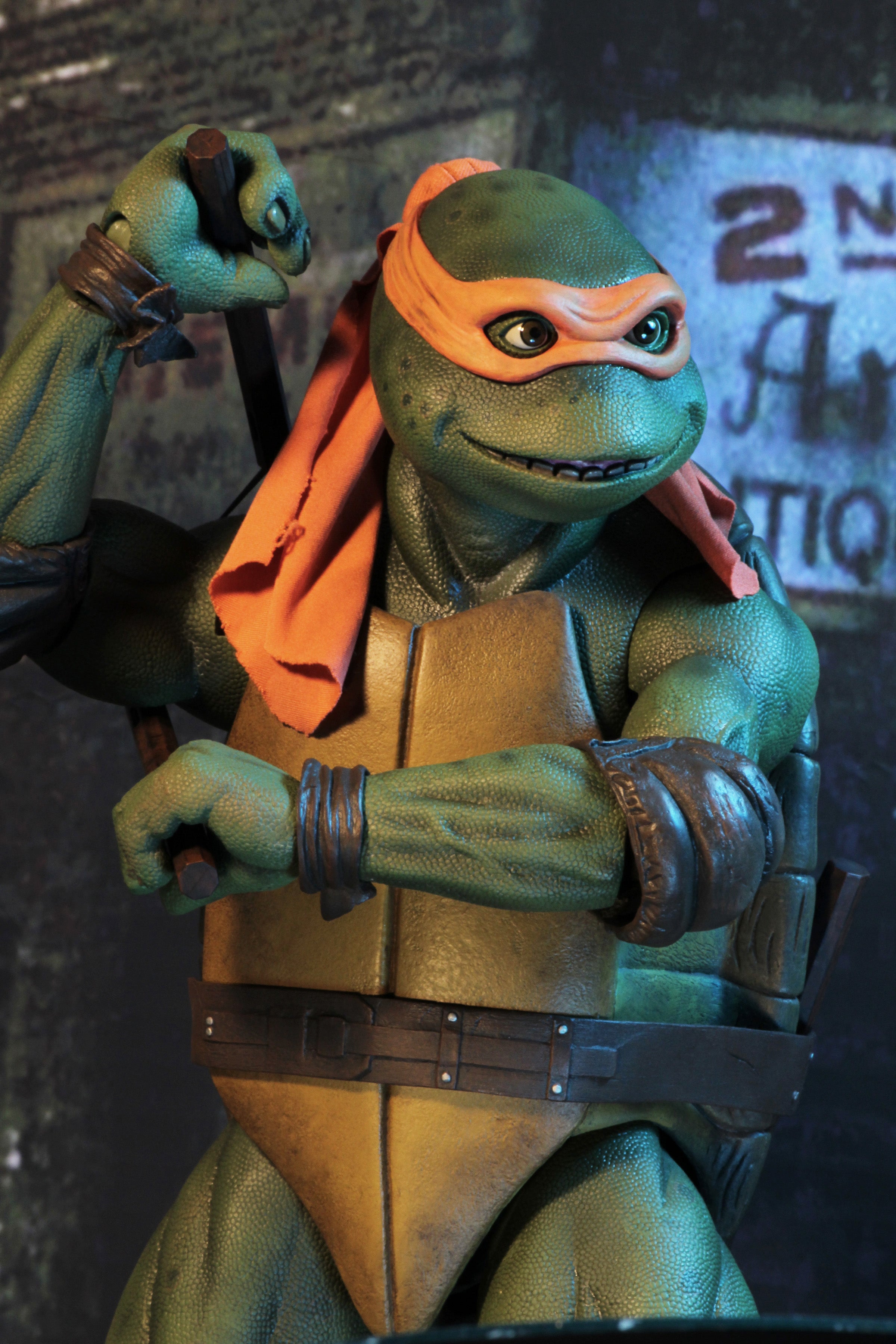 PRE-ORDER NECA - 16.5-inch Action Figure - TMNT(1990 Movie) – Michelangelo 1/4 [July 2024 Release]