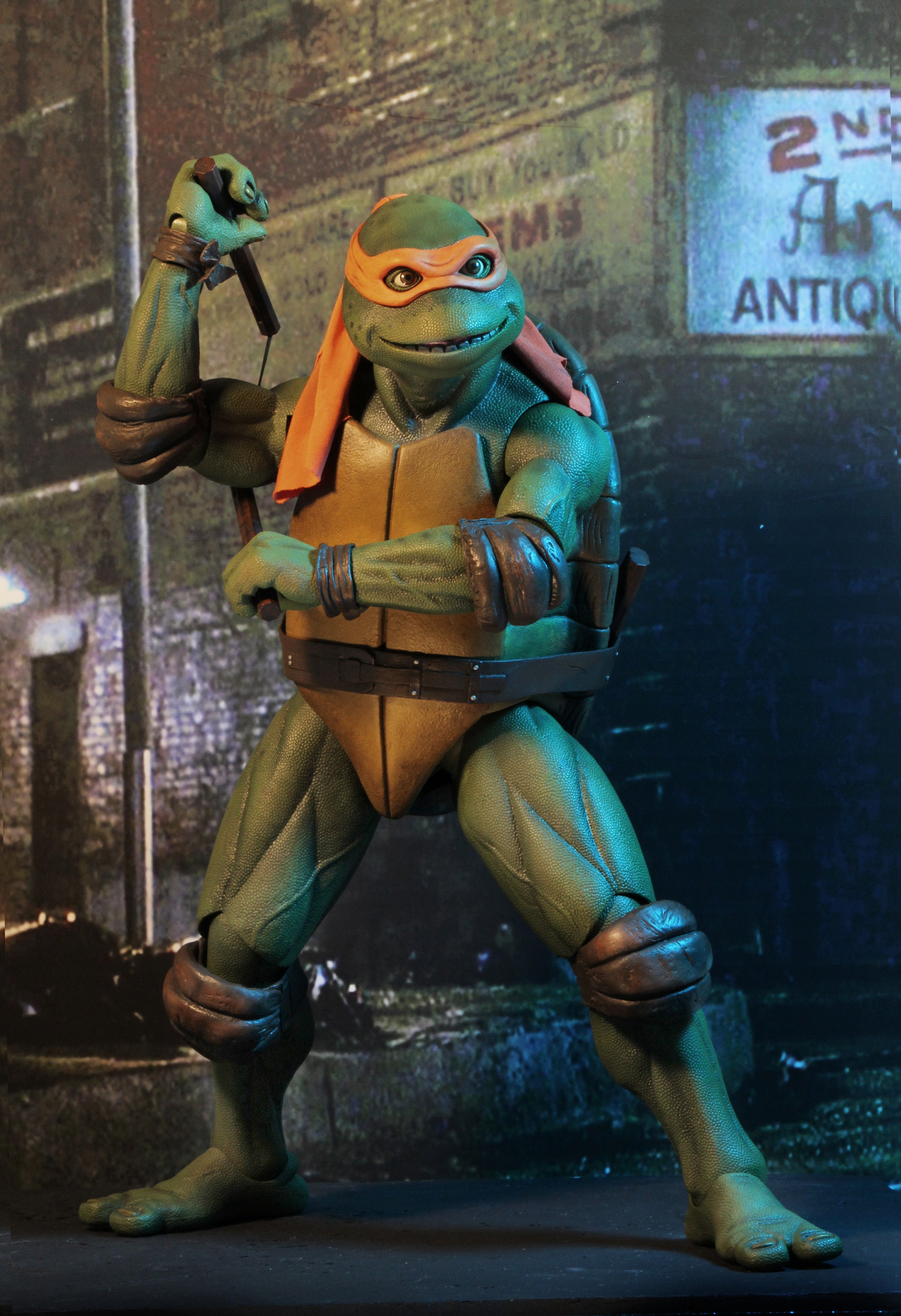 PRE-ORDER NECA - 16.5-inch Action Figure - TMNT(1990 Movie) – Michelangelo 1/4 [July 2024 Release]