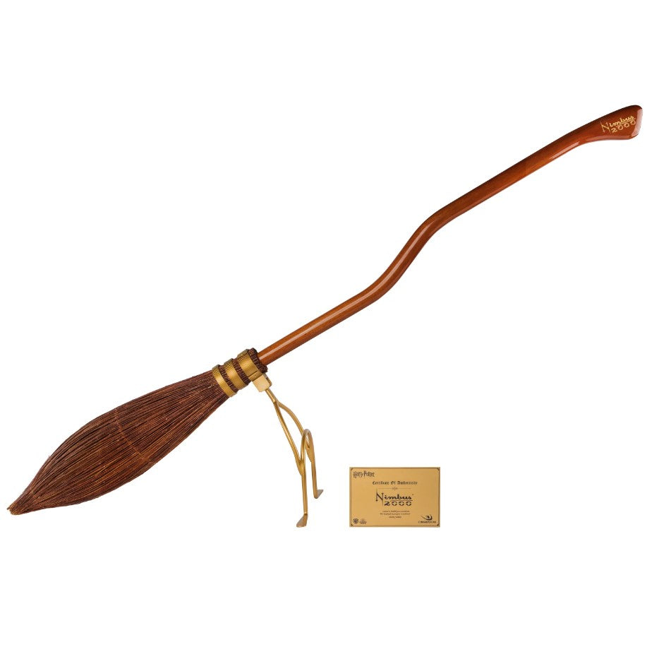 PRE-ORDER Cine Replicas - Nimbus 2000 - 2020 Edition (Lifesize Replica)