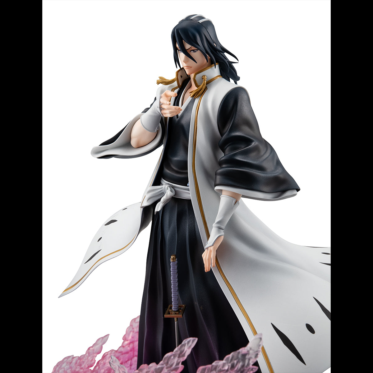 PRE-ORDER MegaHouse - G.E.M. Series - BLEACH &nbsp;- Byakuya Kuchiki: Thousand-Year Blood War Ver. [EXCLUSIVE]