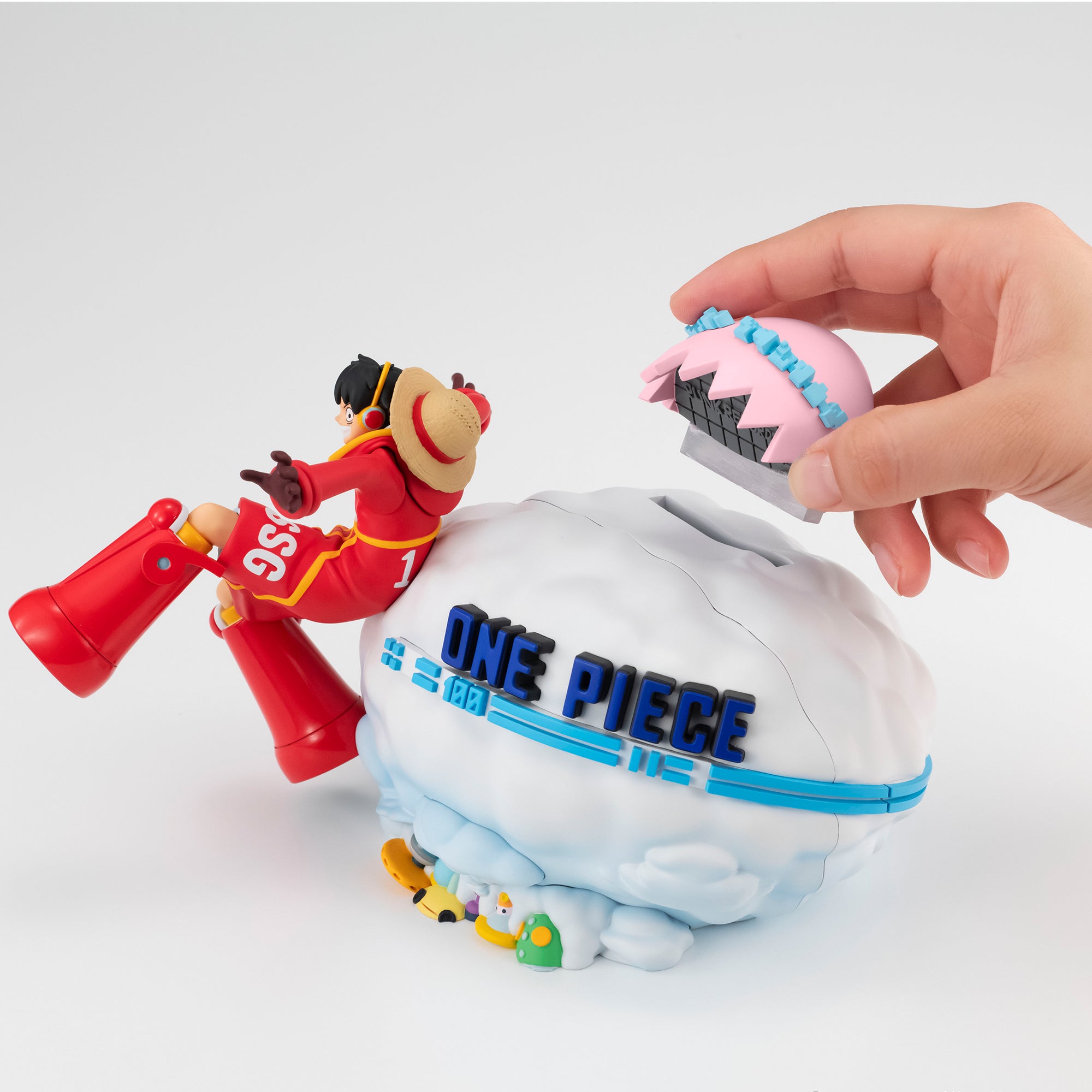 PRE-ORDER MegaHouse - Character Bank Standard - One Piece - Monkey D. Luffy Ver. Egghead