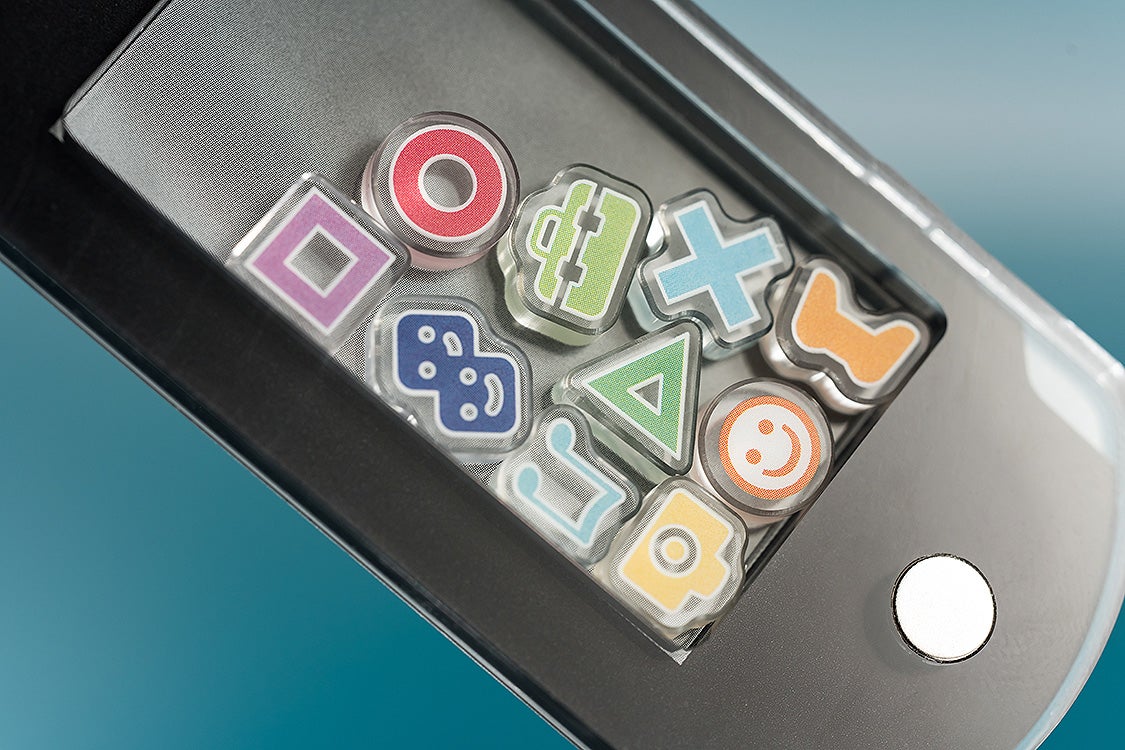 PRE-ORDER Good Smile Company - PSP™ (PlayStation™Portable) Rattle Acrylic Keychain: Black Ver.