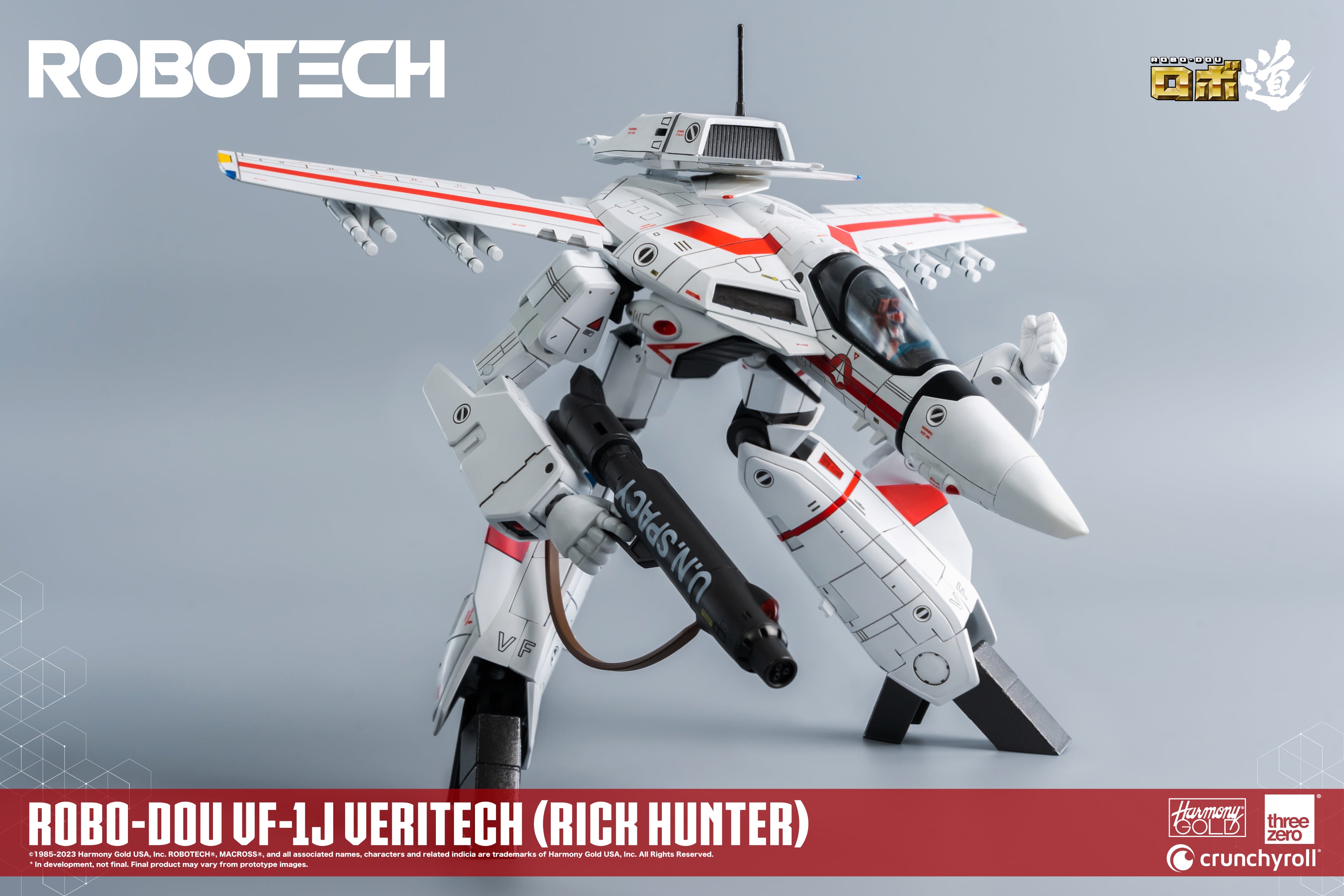 PRE-ORDER threezero - Robo-Dou - Robotech - VF-1J Veritech: Rick Hunter Use