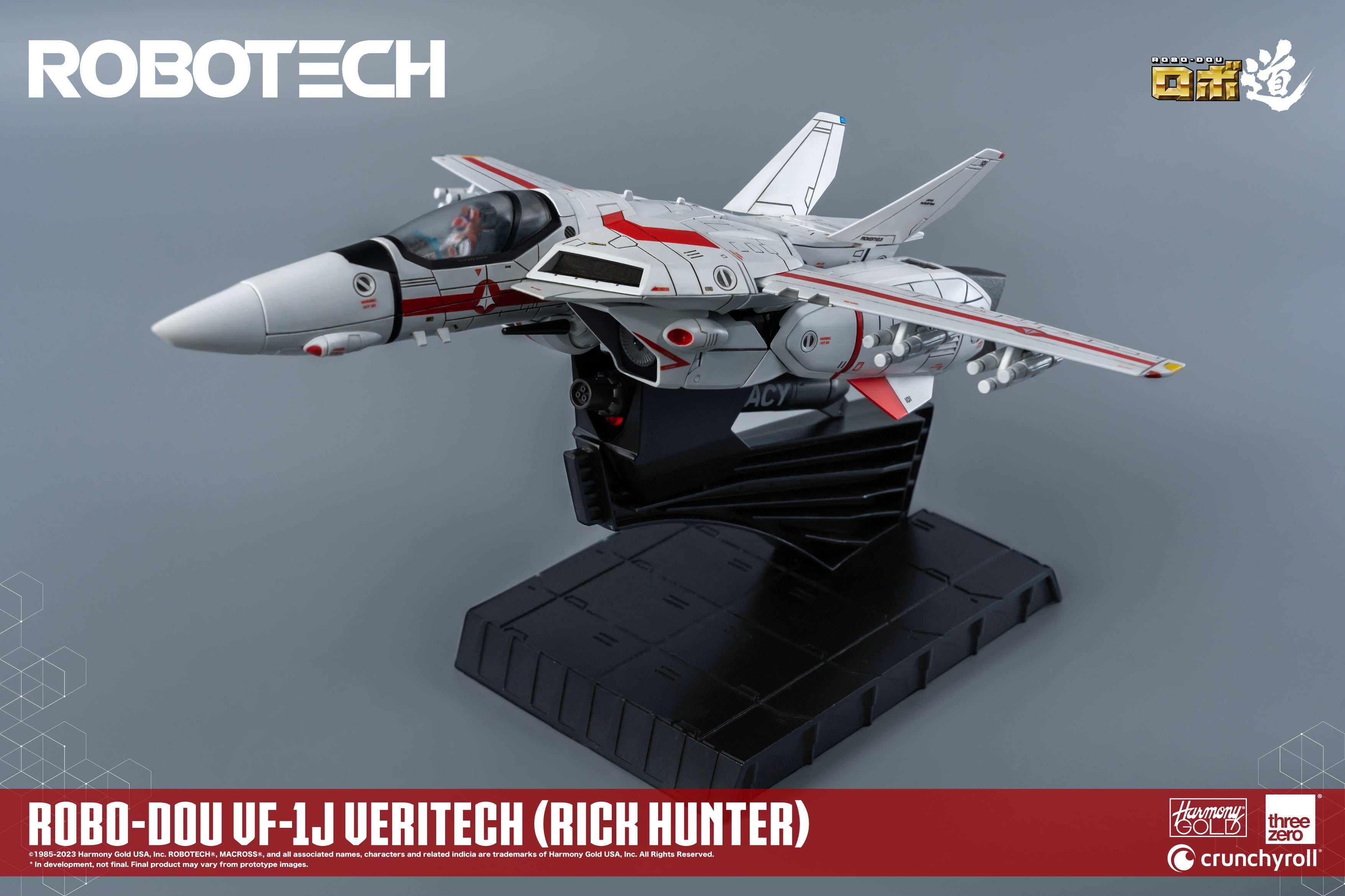 PRE-ORDER threezero - Robo-Dou - Robotech - VF-1J Veritech: Rick Hunter Use