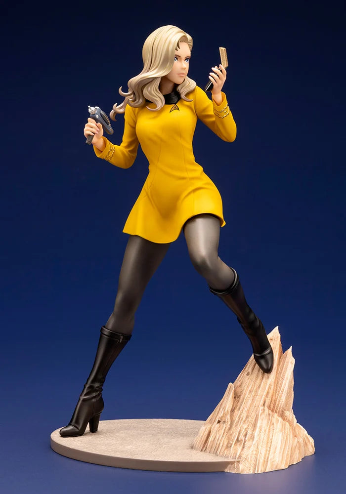 PRE-ORDER Kotobukiya - Star Trek Universe Bishoujo - Command Officer 1/7