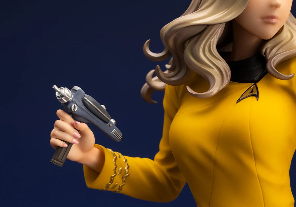 PRE-ORDER Kotobukiya - Star Trek Universe Bishoujo - Command Officer 1/7