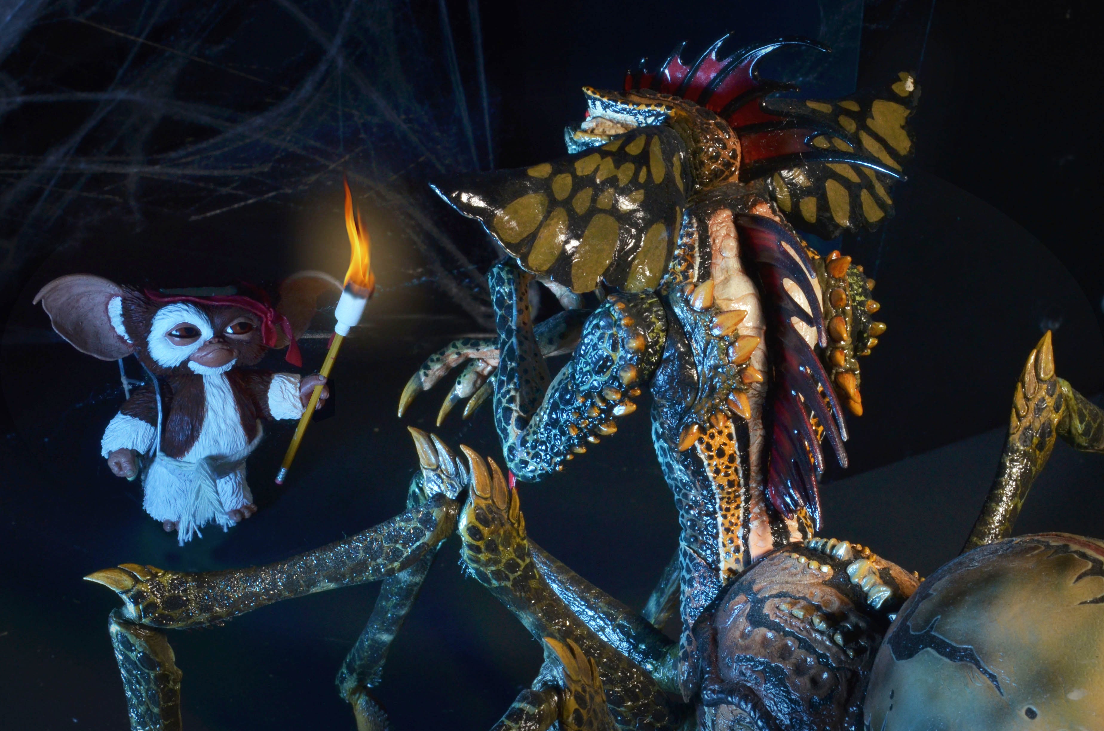 PRE-ORDER NECA - Gremlins 2 - Deluxe Boxed Spider Gremlin