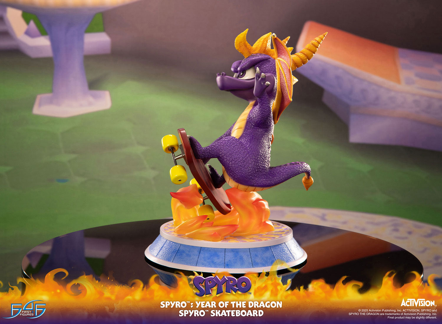 PRE-ORDER First4Figures - Spyro™: Year of the Dragon - Spyro™ Skateboard