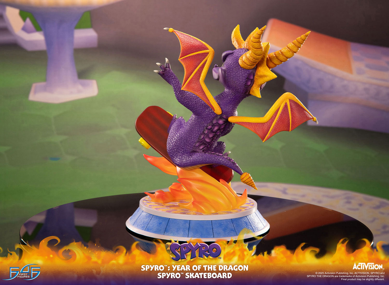 PRE-ORDER First4Figures - Spyro™: Year of the Dragon - Spyro™ Skateboard