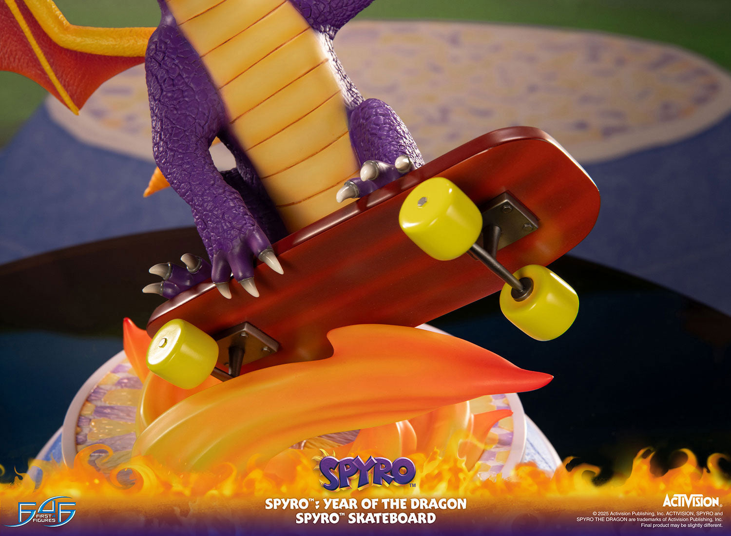PRE-ORDER First4Figures - Spyro™: Year of the Dragon - Spyro™ Skateboard