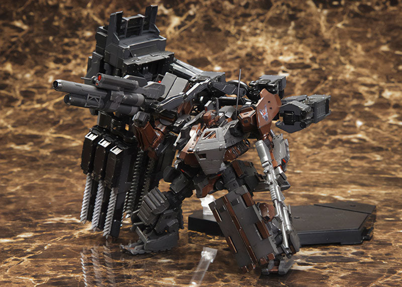 PRE-ORDER Kotobukya - Variable Infinity - Armored Core V - UCR-10/A VENGEANCE 1/72 [April 2025 Release]