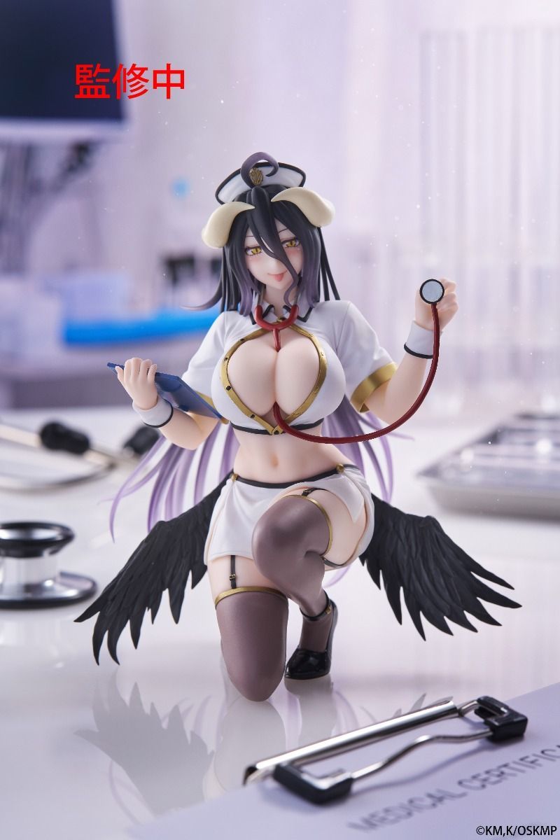 PRE-ORDER Taito - Overlord Desktop Cute Figure - Albedo: Nurse Ver.