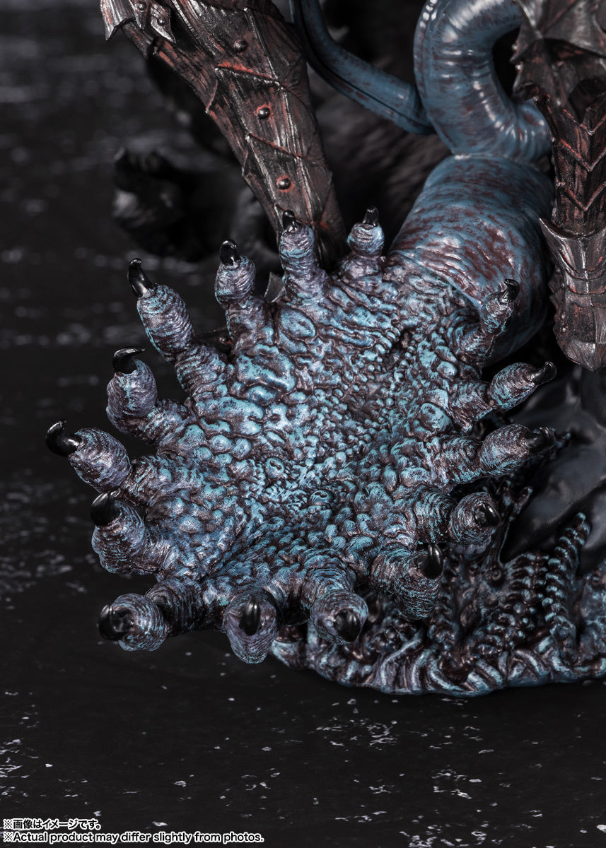 PRE-ORDER Bandai - Figuarts ZERO Touche Metallique - Berserk - Guts (Berserker Armor)