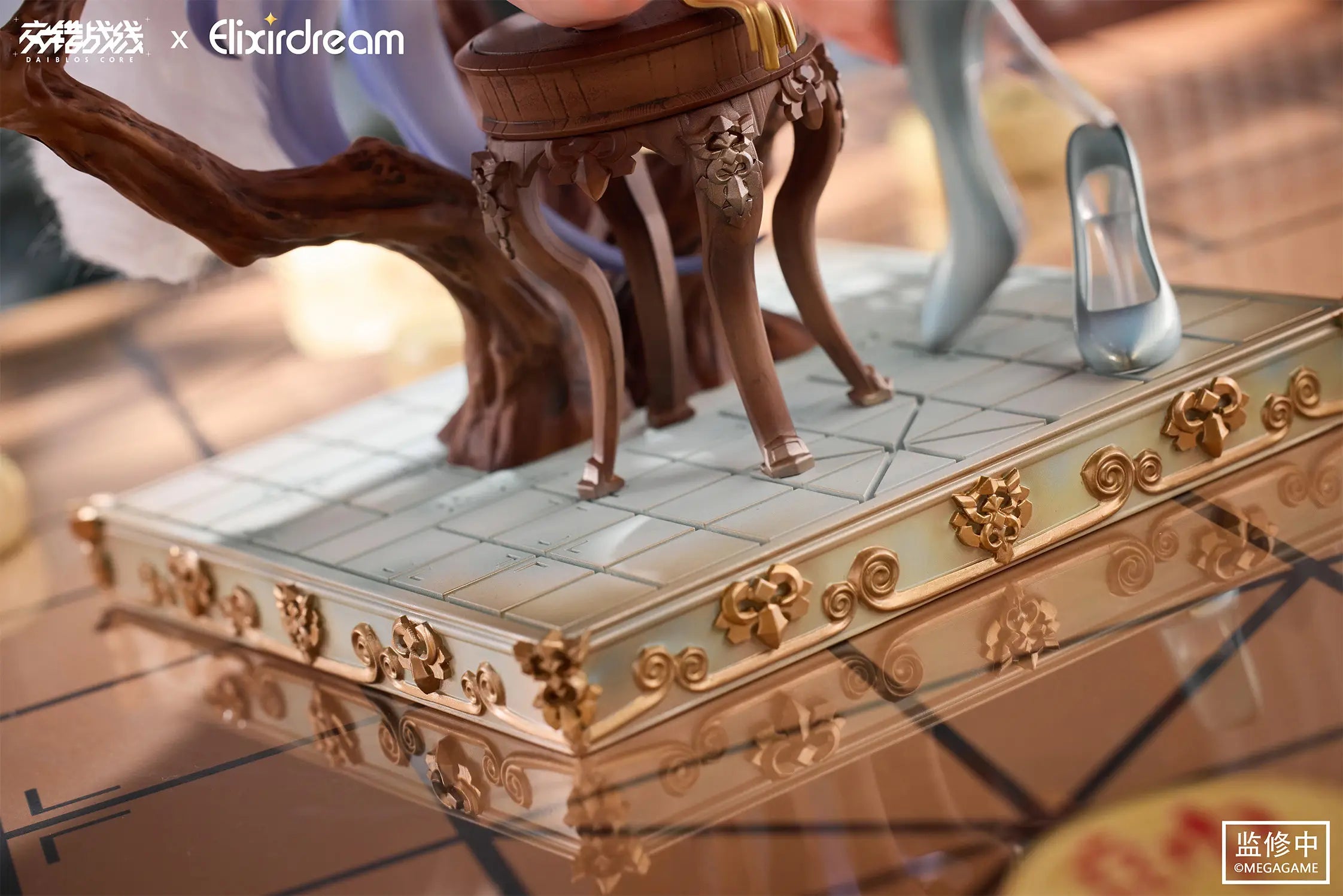 PRE-ORDER Elixirdream - Daiblos Core - Zeus: Chess Dream Ver. 1/6