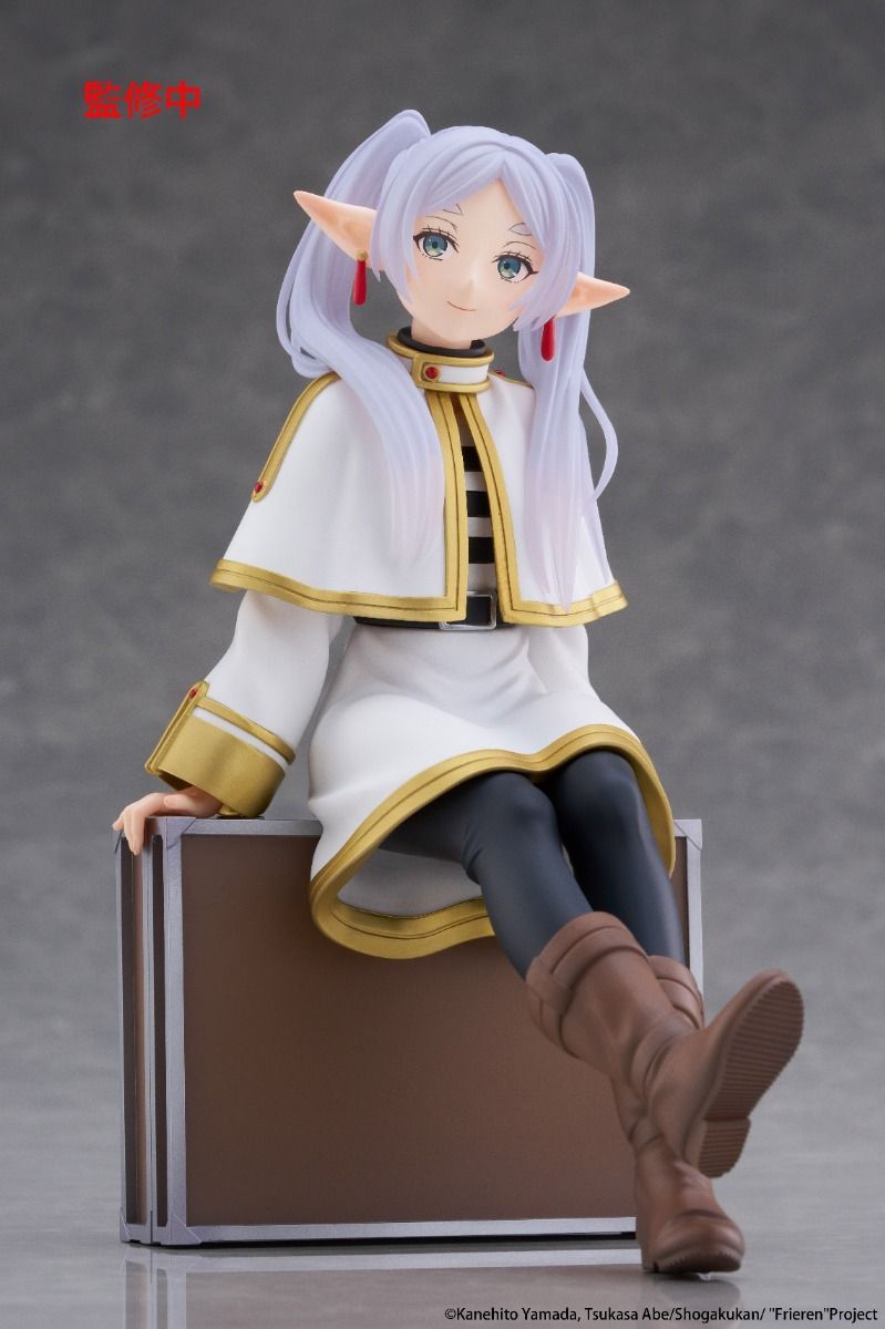 PRE-ORDER TAITO - Frieren: Beyond Journey's End Desktop Cute Figure - Frieren: Trunk Case Ver. [August 2026]
