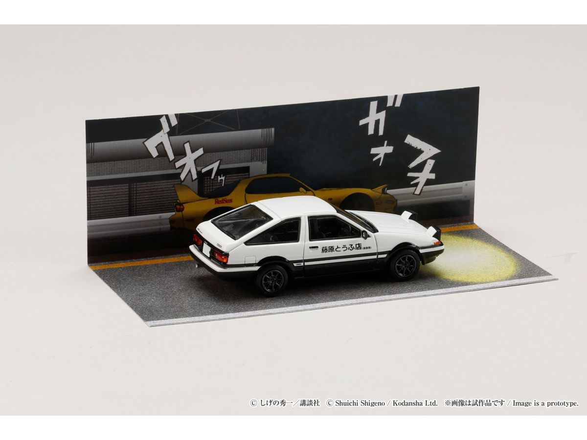 PRE-ORDER Hobby JAPAN - Initial D: Takumi Fujiwara VS Keisuke Takahashi - Toyota SPRINTER TRUENO (AE86) 1/64 [LIMITED]